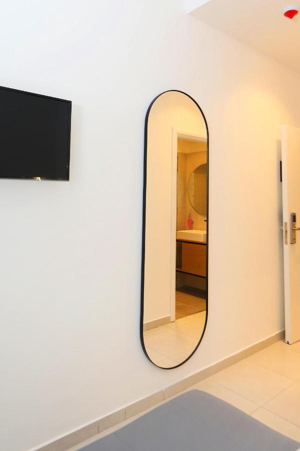 Maor Hotel Orikum Extérieur photo