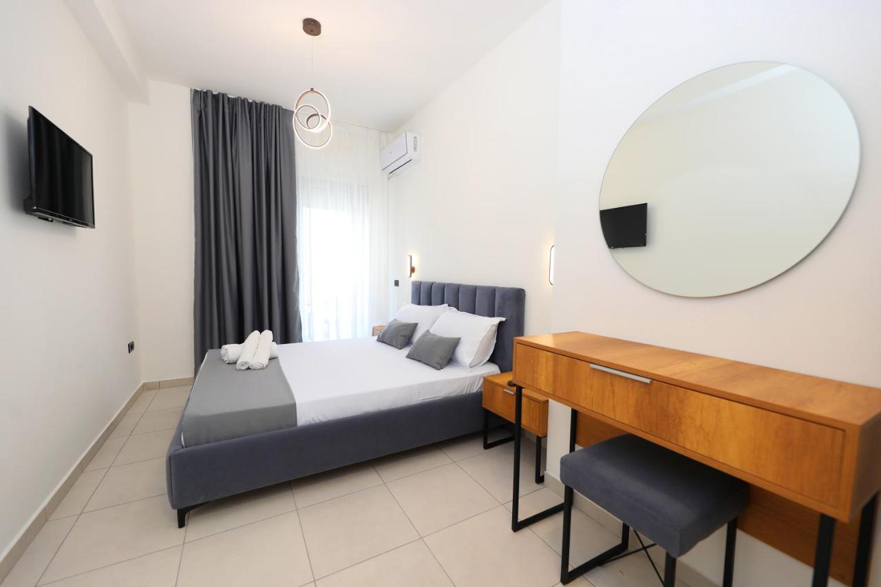 Maor Hotel Orikum Extérieur photo