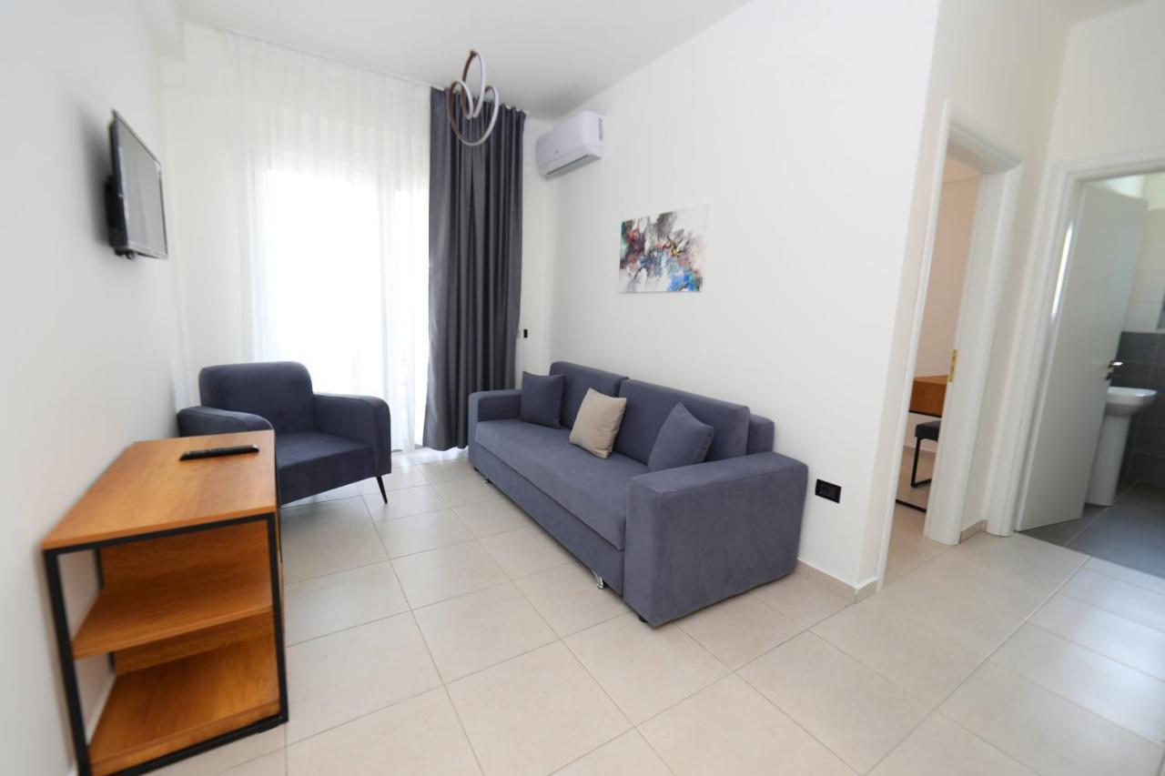 Maor Hotel Orikum Extérieur photo