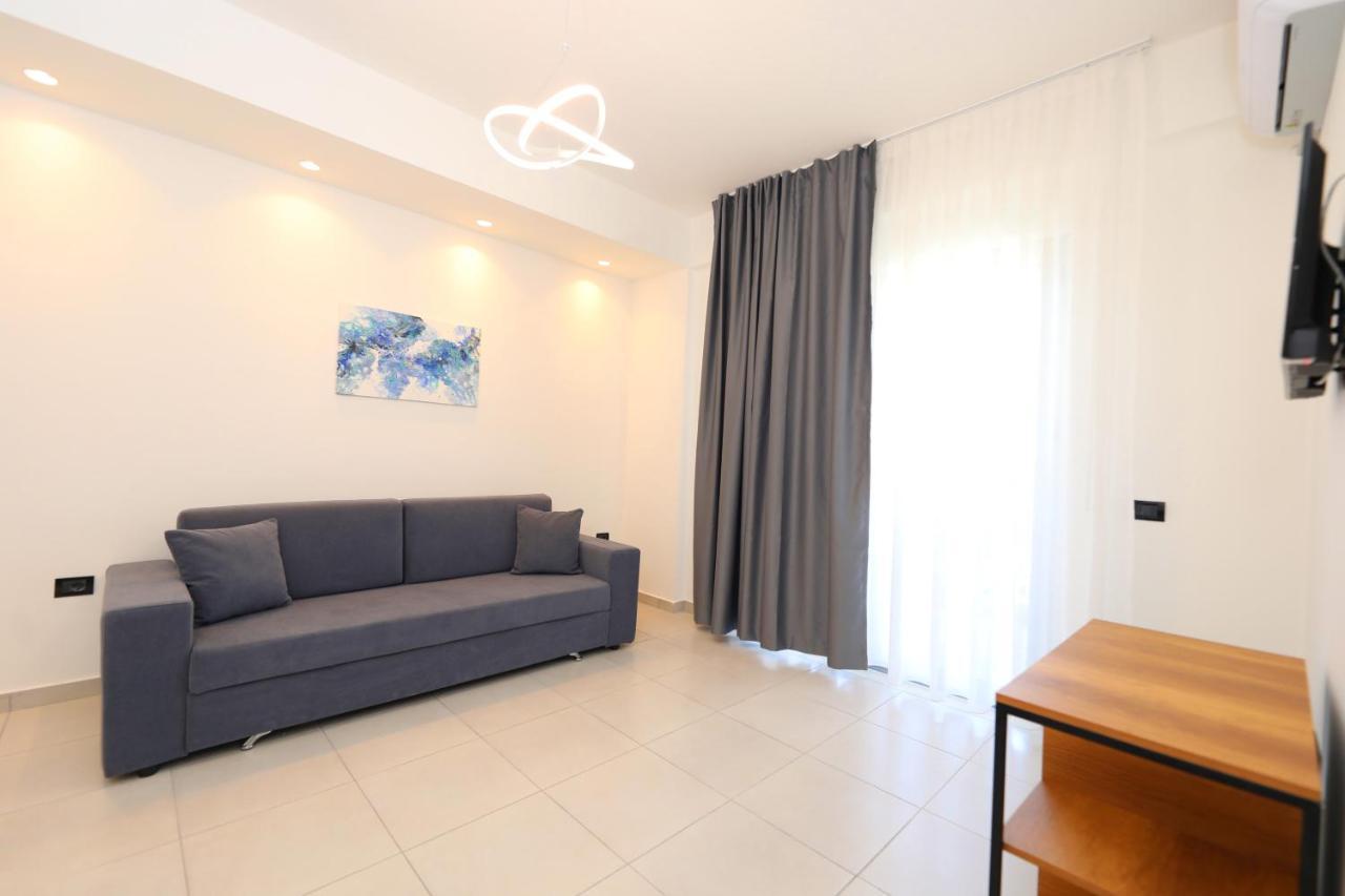 Maor Hotel Orikum Extérieur photo