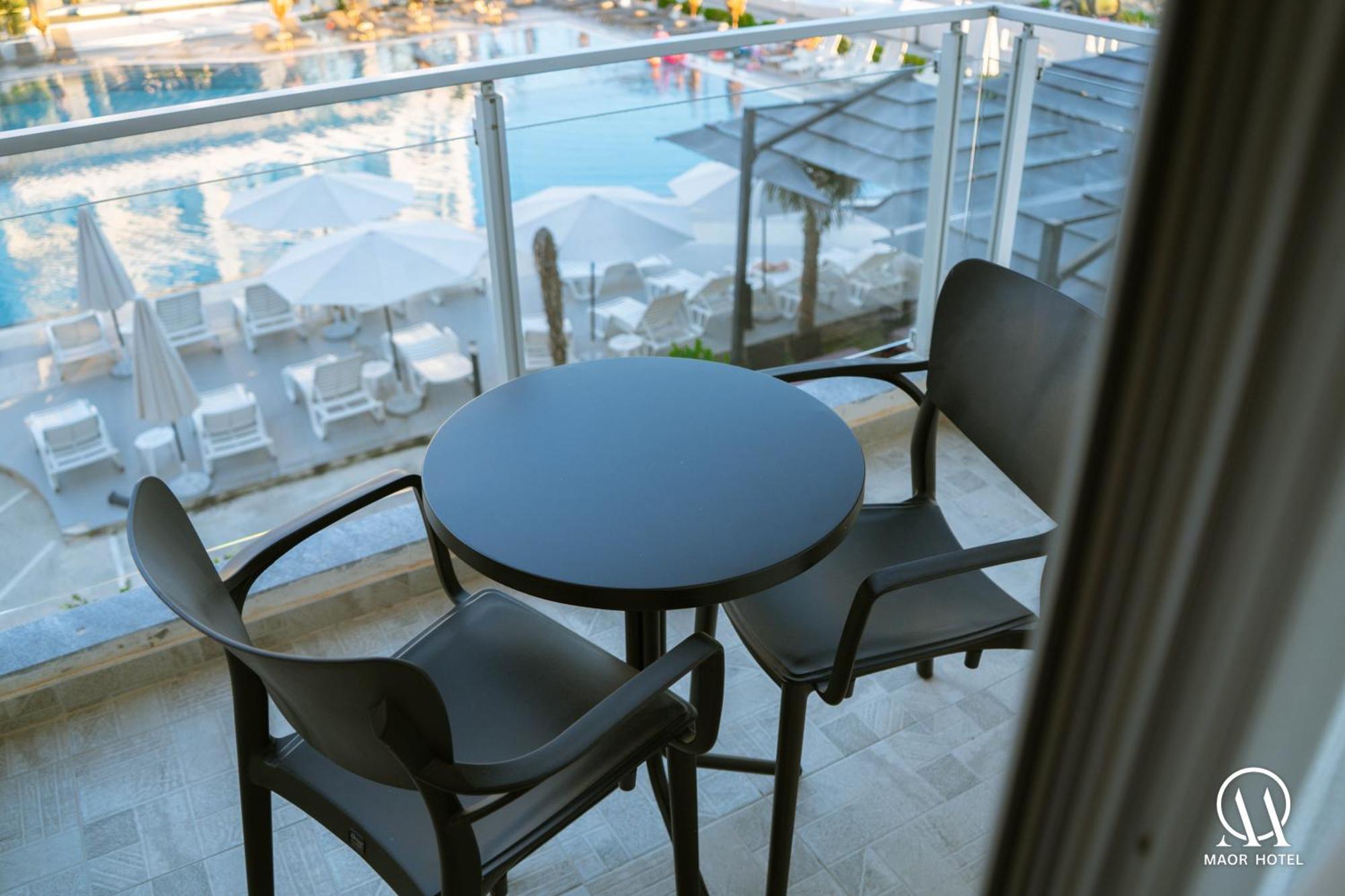 Maor Hotel Orikum Extérieur photo