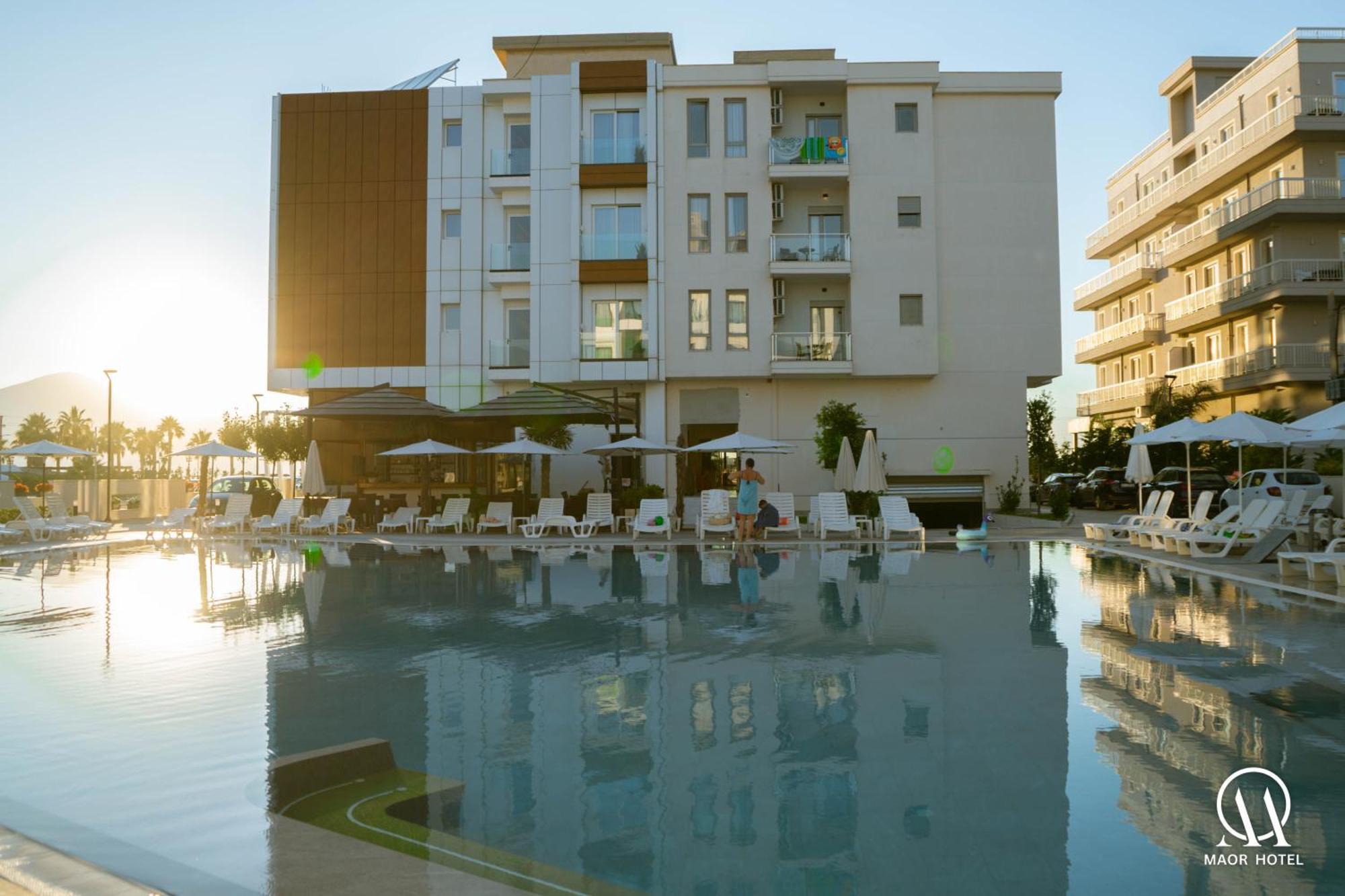 Maor Hotel Orikum Extérieur photo